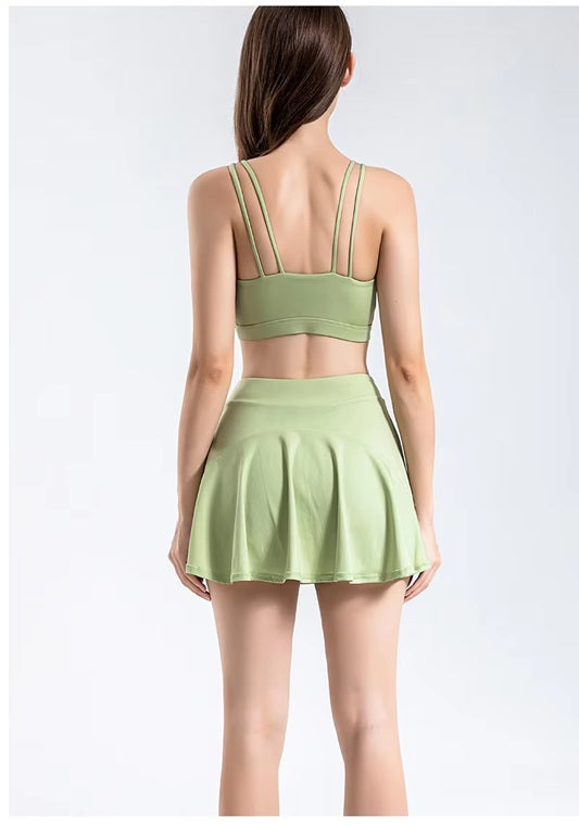 Women’s 2-Piece Black Sports Bra and Skirt Set – Soft Support, Breathable Fabric, Wire-Free, Adjustable Straps – Stylish Activewear for Gym, Yoga, Tennis, and Daily Comfort