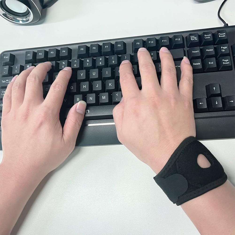 Curvear 1Pair Wrist Brace and Compression Pad for Men Women TFCC Tear Training Tendonitis Basketball Sports