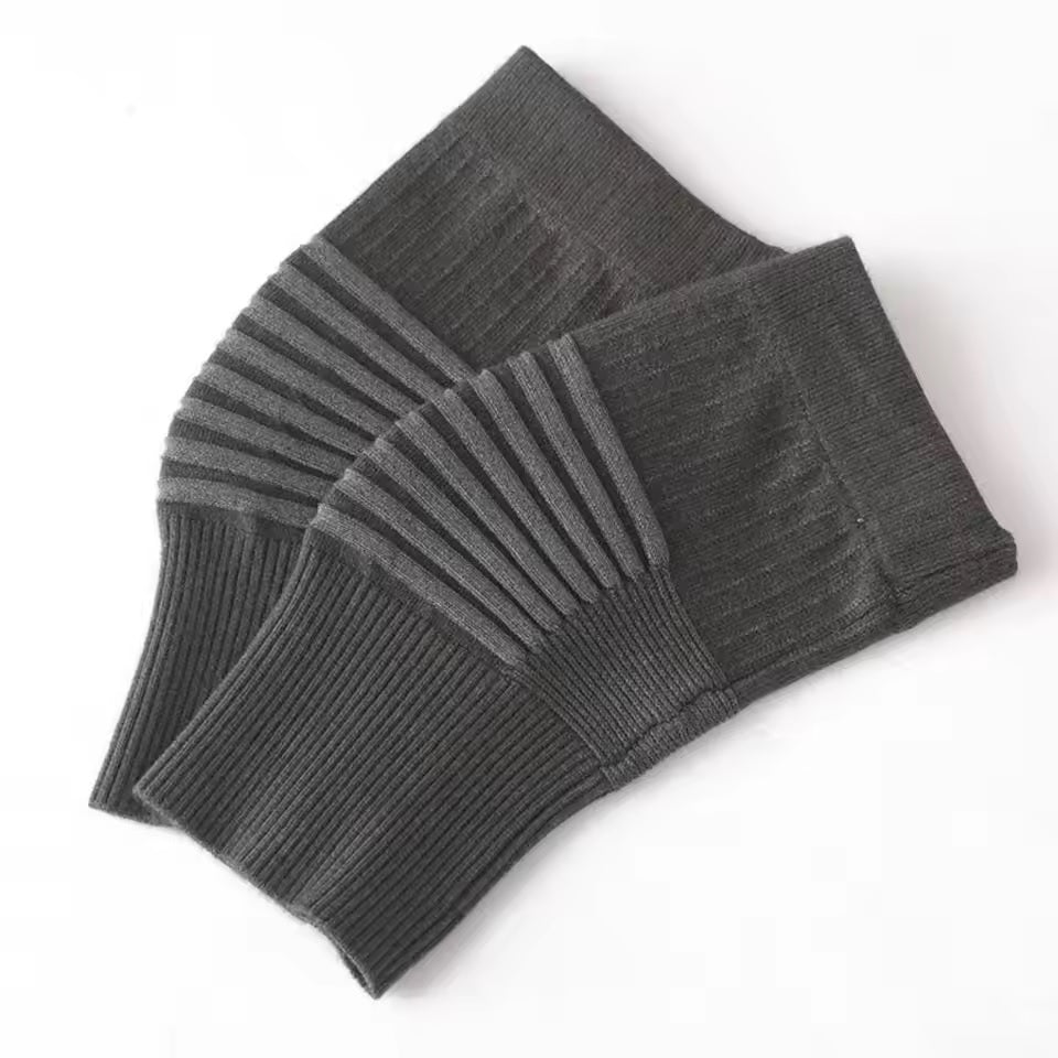 Curvear Light and Breathable Knee Pads for Summer Comfort, Non-Sweat Inducing, Warm and Cold Protection, with Adjustable Size