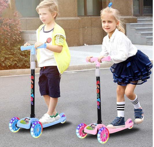 Curvear Children baby kids scooters luminous wheel outdoor 3 three wheels 2 in 1. toys kick scooters foot scooter