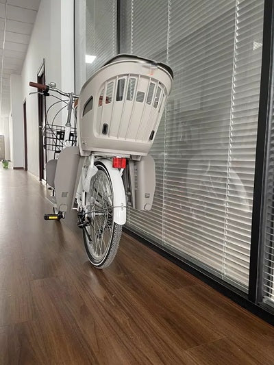 Curvear Bicycle Rear Child Seat for Baby Safety - Secure and Comfortable Ride for Your Little One.