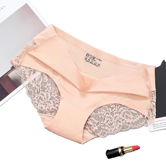 Curvear 3-Pack Seamless Lace Panties for Women – Comfortable and Stylish Ladies' Underwear Briefs Set, Soft and Breathable.