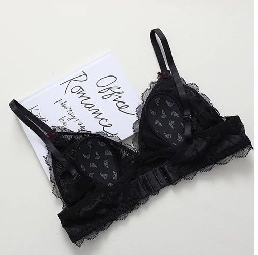 Curvear Sweet triangle cup lingerie women's ultra-thin non-binding underwear hollowed out sexy lace bra girls.