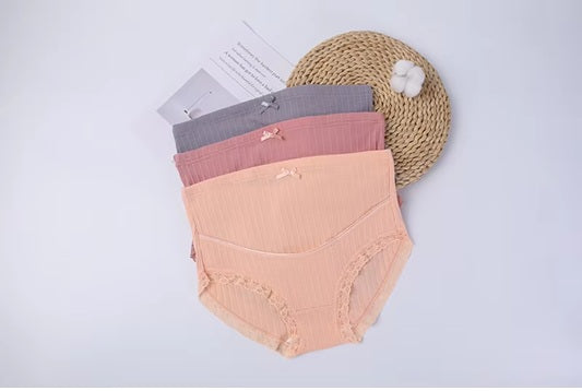 Curvear High Waist Cotton Panties for pregnant Women Over Bump Maternity Underwear Pregnancy Shorts Pants With Adjustable Elastic Band.