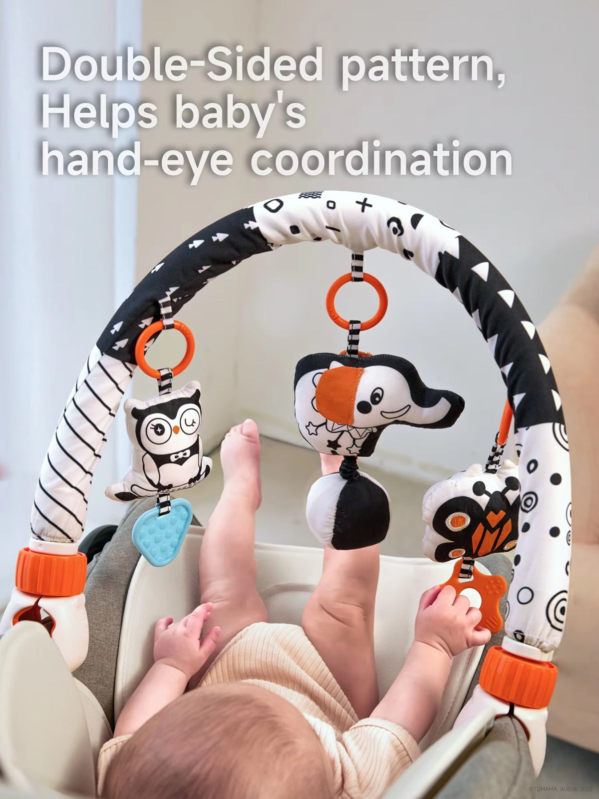 Curvear Kids Black and White Baby Toys, Stroller Activity Toy,High Contrast Rattle Toy & Soft Book Set ,Tummy Time Plush Hanging Toys ,Early Educational Toys for Infant Babies 0 3 6 9 12 Month