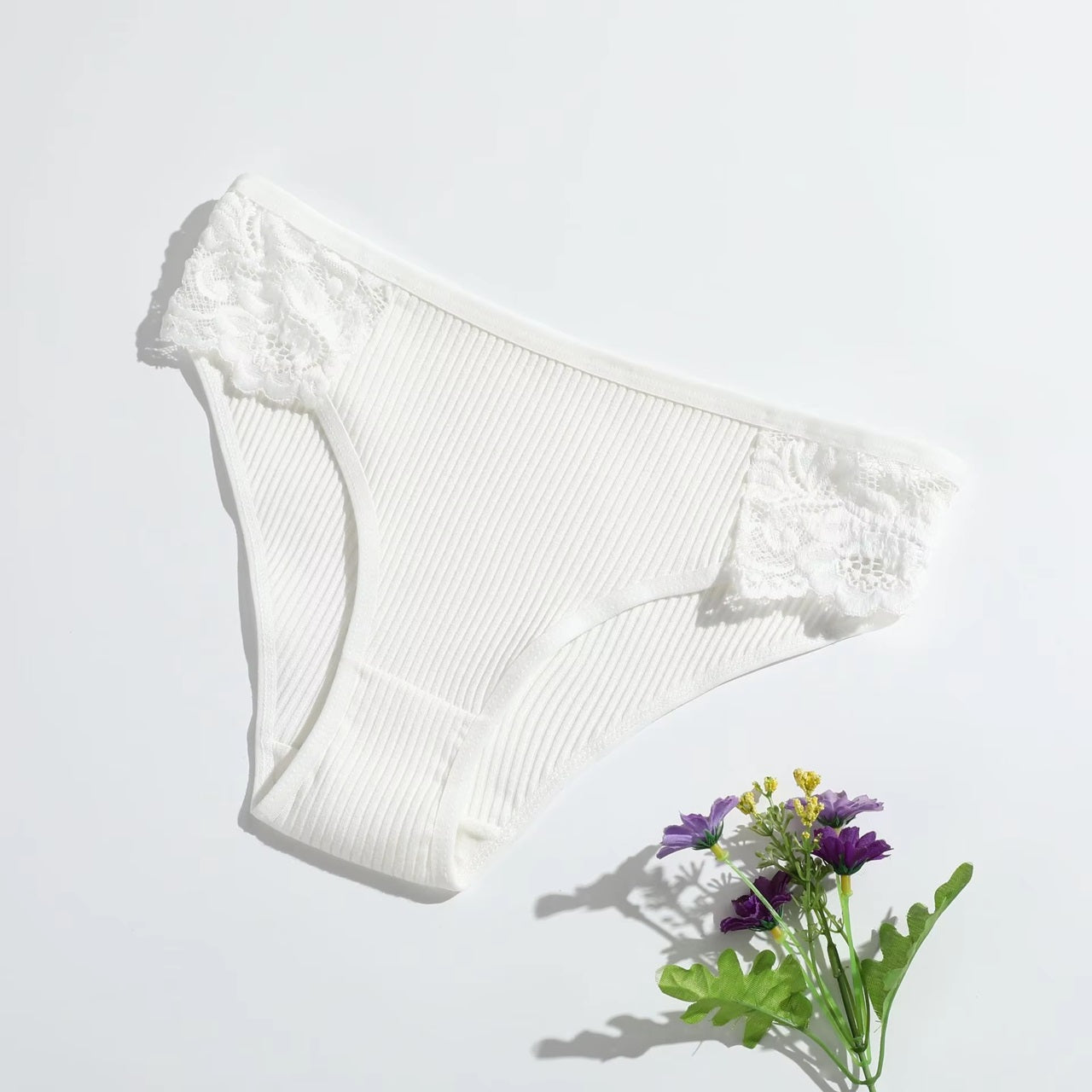 Curvear Cotton Underwear for Women Sexy Lace Bikini Panties Low Rise Soft Stretch ladies Cheeky Hipster.